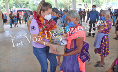 Entrega Ayuntamiento despensas a habitantes de Ahuatitla Arriba y Abajo | LVDT