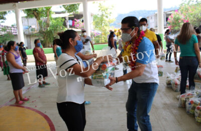 Entrega Gobierno Municipal despensas a familias de las localidades de Tlamaya, Alahualtitla, Xihuicalco y Achupil | LVDT