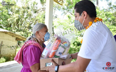 Entrega Gobierno de Chicontepec despensas en Teocuayo, El Tecomate, Ayacaxtle y El Sitio | LVDT