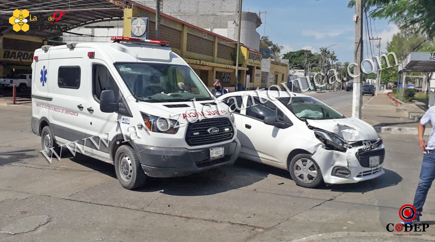 Ambulancia de El Higo sufre percance