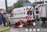 Auxilian a sujeto tirado en el Bulevar