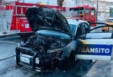 Se incendia patrulla de tránsito en Victoria