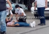 Jovencita resulta lesionada tras derrapar en su motoneta