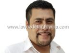 ¡Alcalde abusivo! Se autoriza más aguinaldo y le descuenta a sus empleados