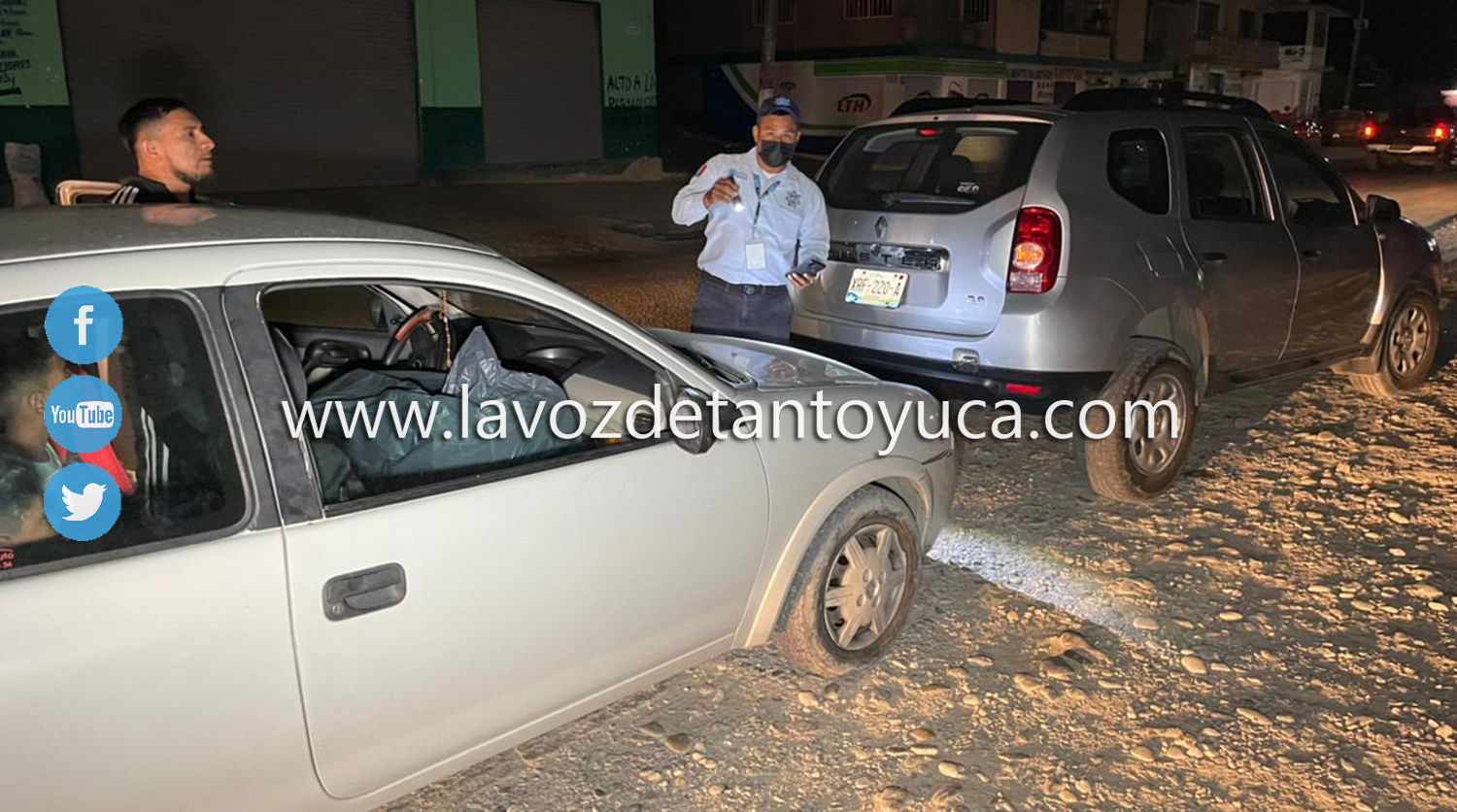 Choque deja solo daños materiales - Diario La Voz de Tantoyuca