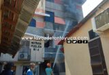Incendio en un edificio causa movilización de servicios de emergencia en Tantoyuca