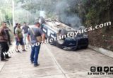 Patrulla sufre volcadura