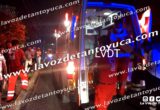 Rescatan a mujer que cayó a un barranco