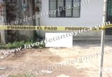 Encuentran sin vida a hombre en la banqueta