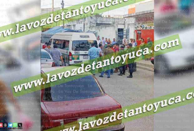 Agreden a checador de combis en Huejutla