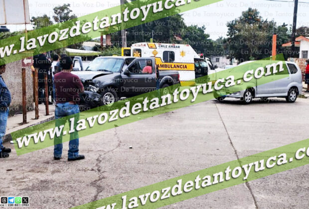 Una mujer y sus dos hijos resultan lesionados en aparatoso choque