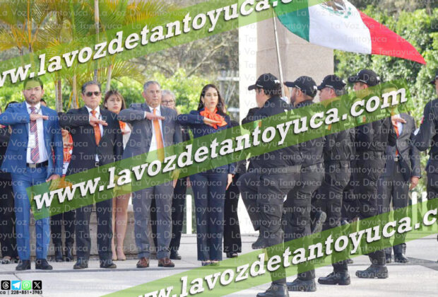 Fiscalía General realiza Ceremonia de Honores a la Bandera en oficinas centrales