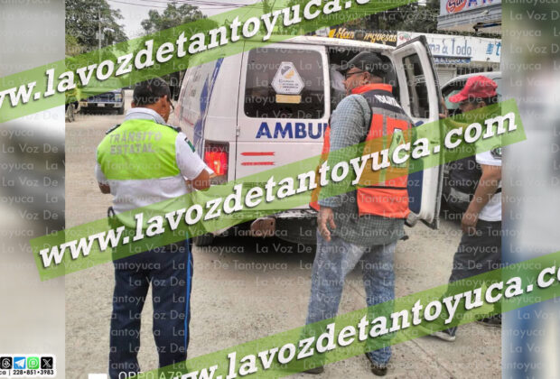 Camioneta embiste a madre e hijo; conductor responsable huyó