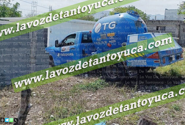 Choca pipa de gas LP contra barda