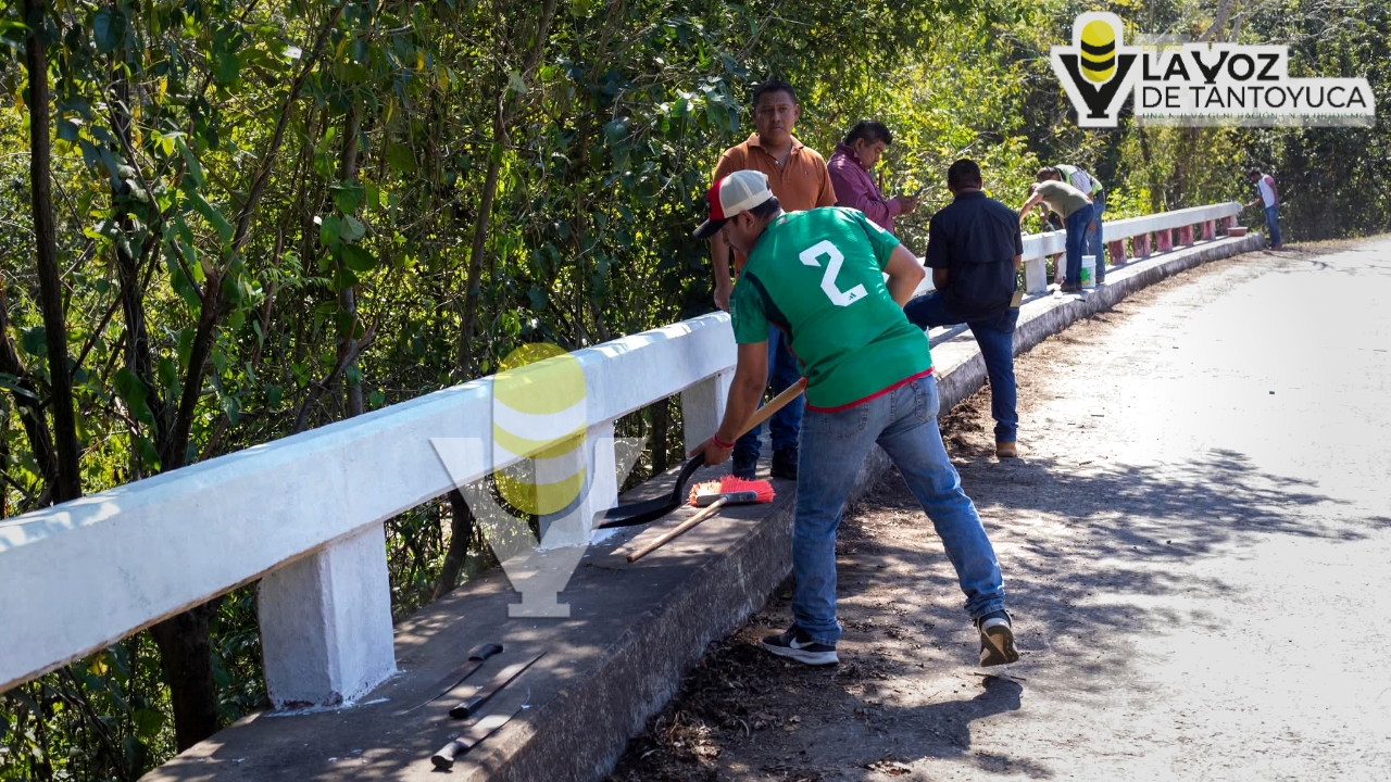Acciones de limpieza y rehabilitación; Chontla da la bienvenida a visitantes y turistas