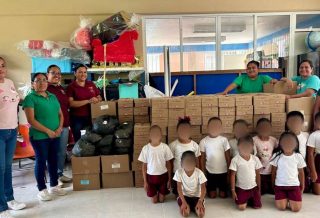 DIF Municipal entrega apoyos alimentarios en Guayabal Grande, Porvenir Chopopo e Izotal Cardonal
