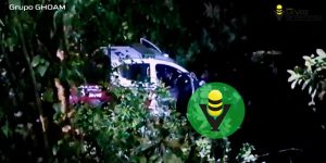 Policías Municipales caen a barranco con todo y patrulla; dos lesionados 