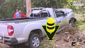 Muere una persona tras volcadura de camioneta en la carretera Citlaltépetl - Chontla