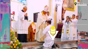 Originario de Tantoyuca, Diácono Reynaldo Vélez, recibe su orden sacerdotal