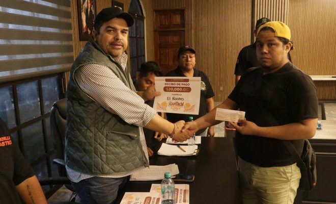 Gobierno Municipal de Tantoyuca entrega apoyo a cuadrillas para el Xantolo 2026