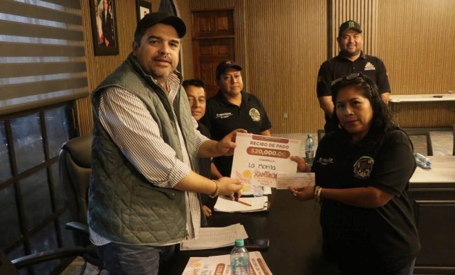 Gobierno Municipal de Tantoyuca entrega apoyo a cuadrillas para el Xantolo 2026