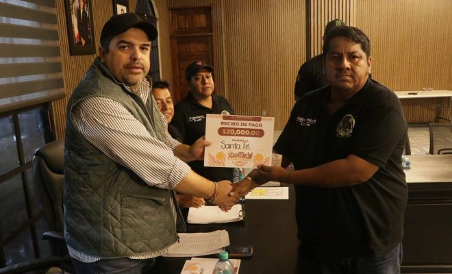 Gobierno Municipal de Tantoyuca entrega apoyo a cuadrillas para el Xantolo 2026