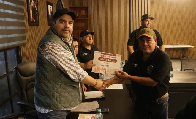 Gobierno Municipal de Tantoyuca entrega apoyo a cuadrillas para el Xantolo 2026