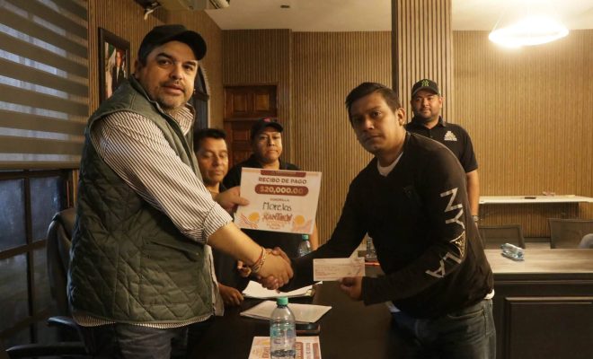 Gobierno Municipal de Tantoyuca entrega apoyo a cuadrillas para el Xantolo 2026