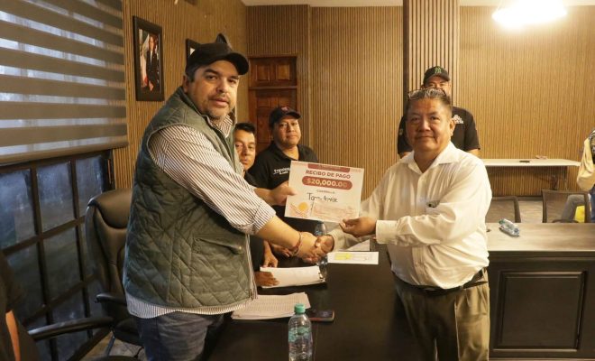 Gobierno Municipal de Tantoyuca entrega apoyo a cuadrillas para el Xantolo 2026
