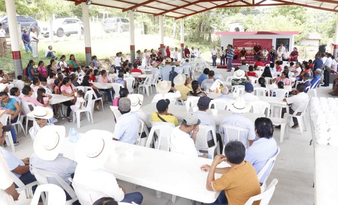 Ampliar la imagen al hacer clic. Entrega alcalde Roberto San Román Salón de Usos Múltiples en Tepatlán Grande; obra beneficiará a 550 habitantes
