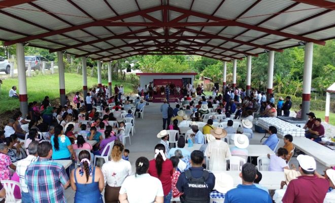 Ampliar la imagen al hacer clic. Entrega alcalde Roberto San Román Salón de Usos Múltiples en Tepatlán Grande; obra beneficiará a 550 habitantes