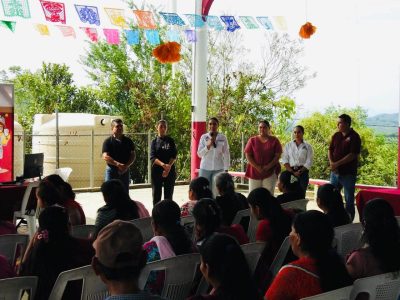 Gobierno Municipal de Tantoyuca acerca servicios de distintas áreas a la comunidad de Trapiche, Chote