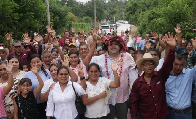Clic en la imagen para ampliarla. La transformación llegó a Santa Clara; entrega Roberto San Román Solana nueva obra carretera en Buena Vista