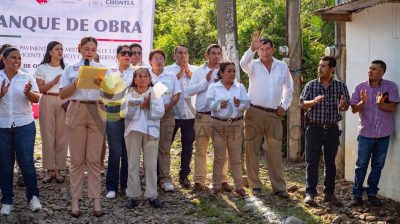 Ayuntamiento de Chontla inicia obra de pavimentación para mejorar accesos en La Garita