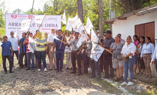 Ayuntamiento de Chontla inicia obra de pavimentación para mejorar accesos en La Garita