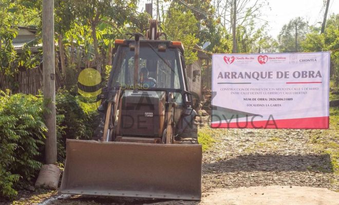 Ayuntamiento de Chontla inicia obra de pavimentación para mejorar accesos en La Garita
