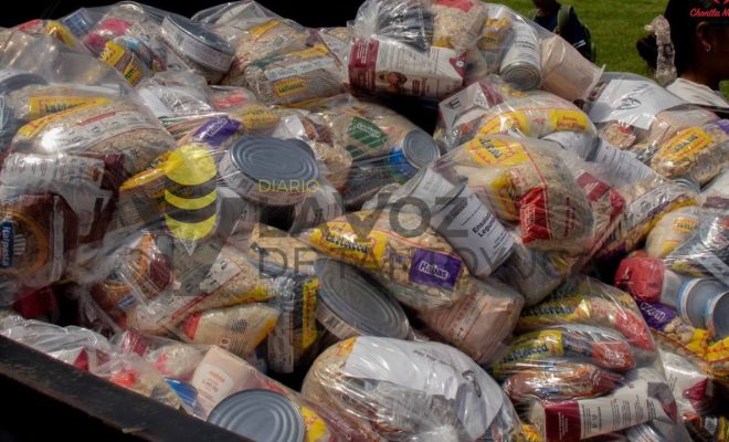 Ampliar la imagen al hacer clic Gobierno de Chontla lleva despensas a familias de Xóchitlan