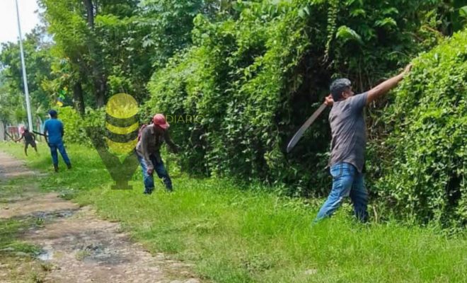 Gobierno de Citlaltépetl fortalece el mantenimiento urbano con acciones de limpieza en La Mesa de Tlanchinol