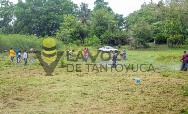 Ampliar imagen al hacer click Impulsa Gobierno Municipal de Chontla trabajos de limpieza y mantenimiento en El Cajete