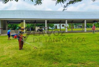DIF Municipal de Chontla participa en faena comunitaria en Zapupal