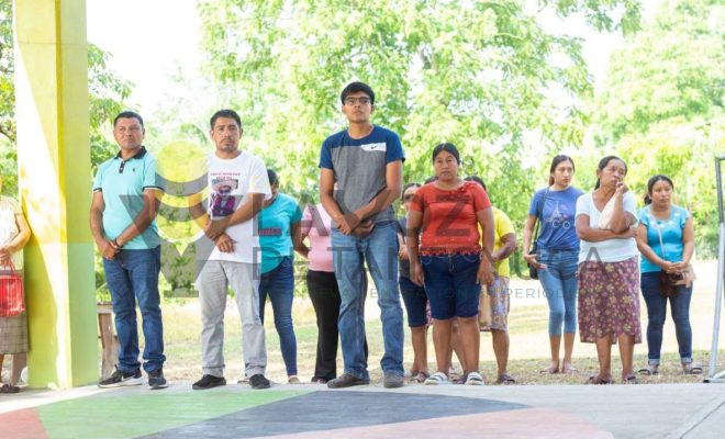 Ayuntamiento de Chontla respalda a instituciones educativas en beneficio de los estudiantes