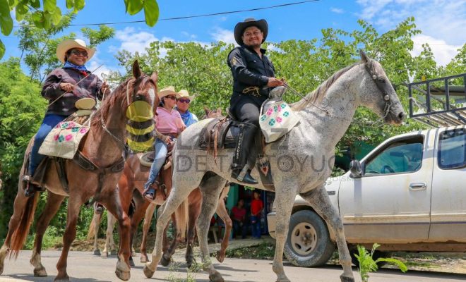 Ayuntamiento de Citlaltépetl impulsa las tradiciones regionales en Tepetzintla