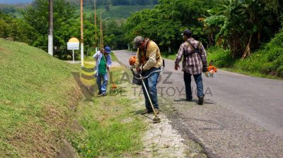 Gobierno de Chontla fortalece el cuidado de calles y áreas públicas mediante jornadas de mantenimiento