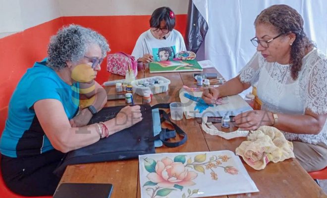 Ayuntamiento de Chontla fortalece el desarrollo artístico con el Taller de Pintura
