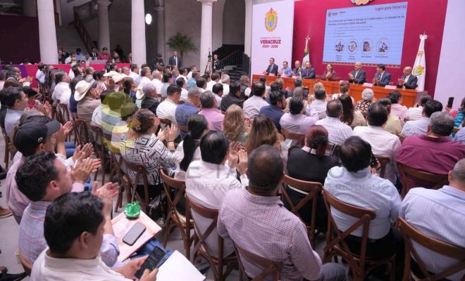 Ampliar imagen al hacer click Fin de la deuda histórica de bursatilización; Alcalde de Citlaltépetl celebra reunión con la Gobernadora Rocío Nahle