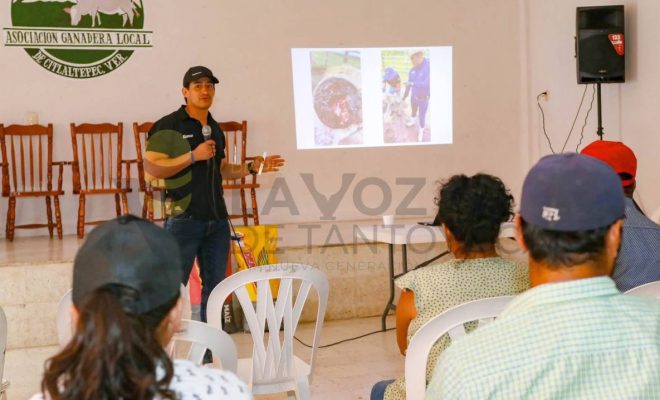 Ampliar imagen al hacer click Ayuntamiento de Citlaltépetl impulsa taller especializado para agricultores y ganaderos