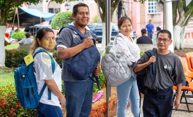 Ayuntamiento de Chontla fortalece las oportunidades educativas en coordinación con el IVEA y el DIF Municipal