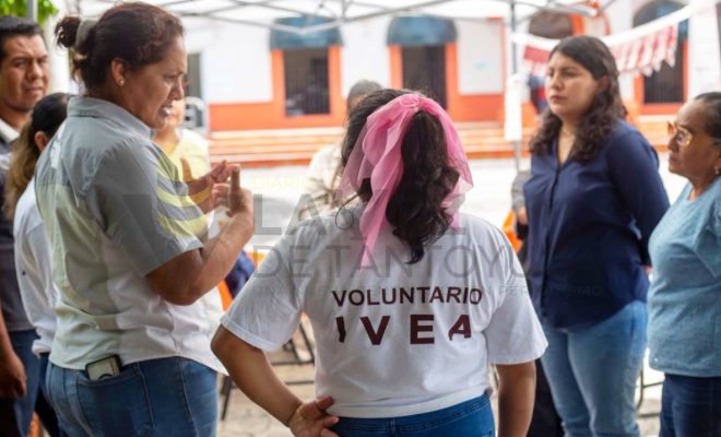 Ayuntamiento de Chontla fortalece las oportunidades educativas en coordinación con el IVEA y el DIF Municipal