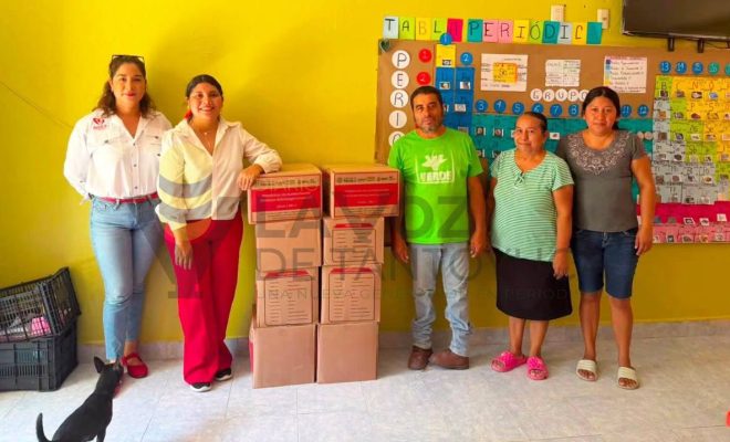 Ayuntamiento de Chontla y DIF Municipal fortalecen la alimentación escolar con entrega de insumos.