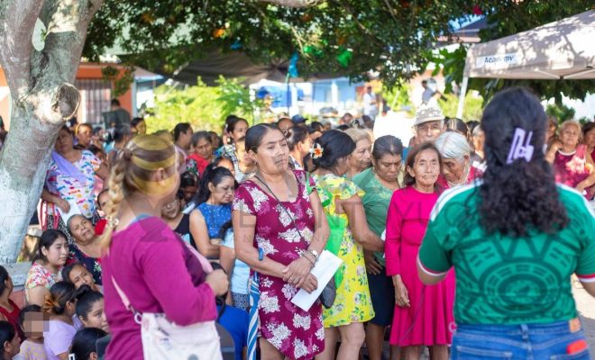 Gobierno de Chontla apoya a familias de la comunidad de San Juan